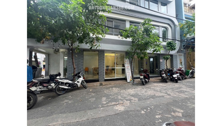 Chính Chủ Bán Mặt Tiền Ni Sư Huỳnh Liên, P.10, Q.Tân Bình. DT: (4x14m), Giá 15 Tỷ. Liên Hệ: O911.16O.692
