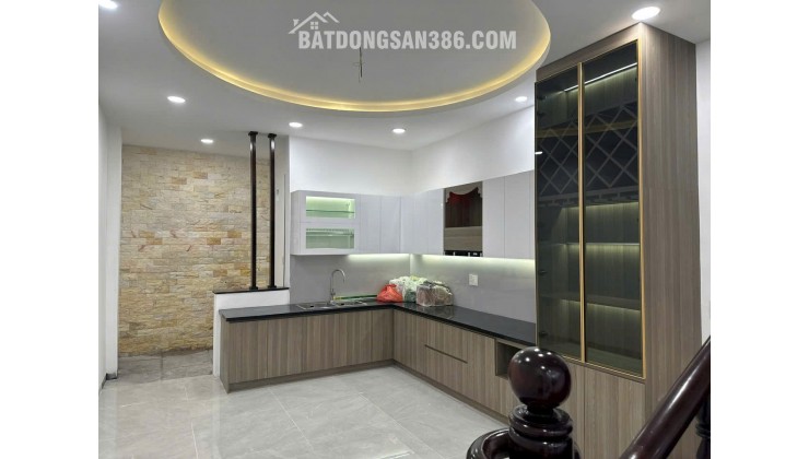 Bán Nhà Mặt Tiền 209 Nguyễn Thượng Hiền, P6 ,Quận Bình Thạnh