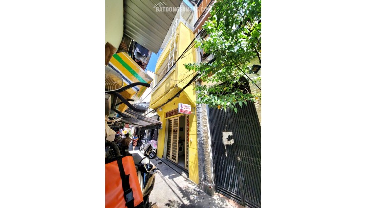 Chính Chủ Bán Hxh Thủ Khoa Huân, P. Bến Thành, Q.1. Dt: (4.1 X 18.2m), Chỉ 20 Tỷ, Tell: O911.16O.692