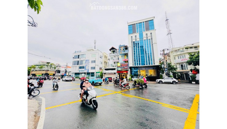 Chính Chủ Bán Nhà Mặt Tiền Hoàng Minh Giám, P9, Phú Nhuận. DT: (5 x 20m), Giá Chỉ 23 Tỷ. Tell: O981.699.932