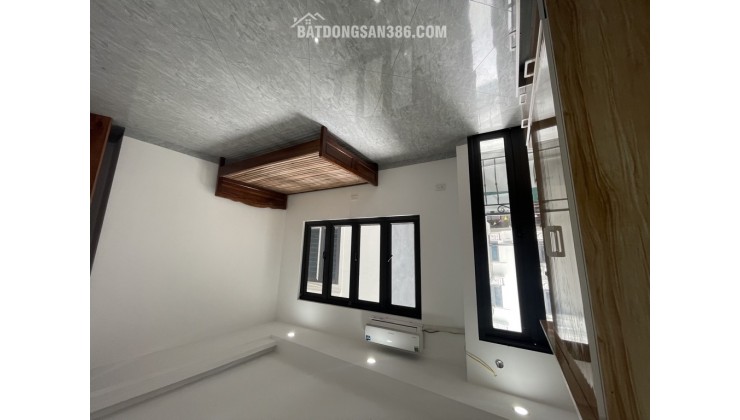 Nhà Lê Quang Đạo, lô góc, dân xây 40m2, 5 tầng chỉ 7 tỷ