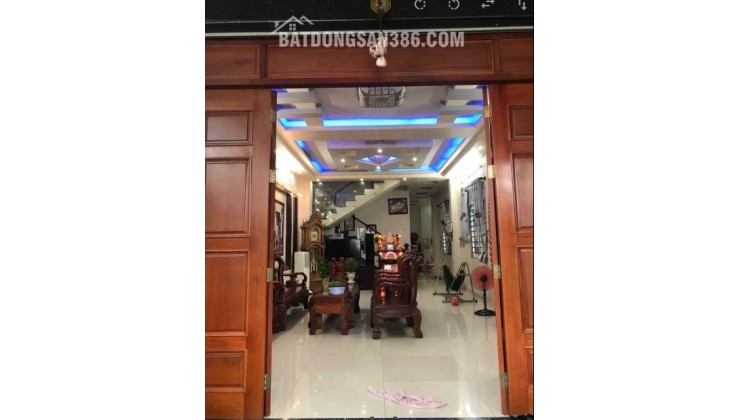 QUẬN 12 - HẺM XE HƠI - NGANG 6M - 150m2 - NHÀ 4 TẦNG KIÊN CỐ - NỞ HẬU TÀI LỘC - KHU AN NINH DÂN TRÍ - TRUNG TÂM TIỆN ÍCH - CHỈ 8 TỶ TL