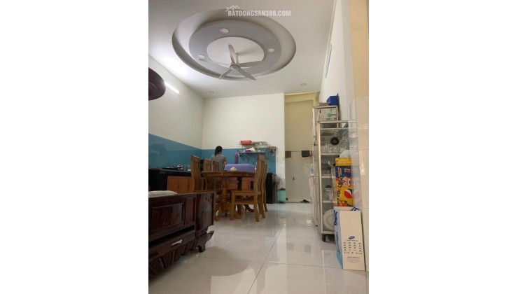 Nhà 2 tầng hẻm 3 gác phường 8, quận 8