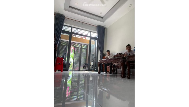Nhà 2 tầng hẻm 3 gác phường 8, quận 8