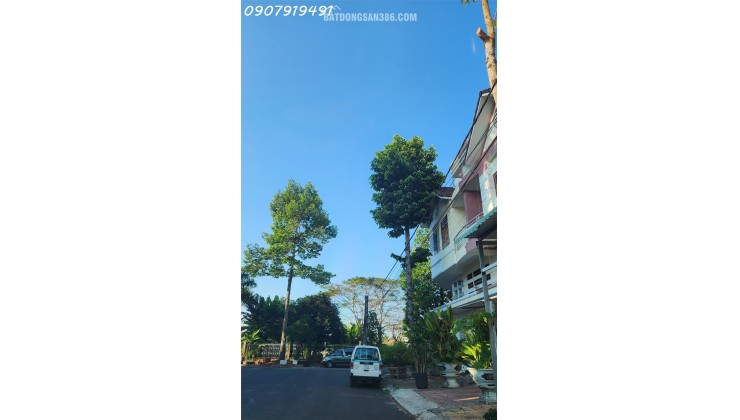 Cho Thuê Nhà Mặt Phố 3 Tầng Đường Số 10, KDC Nông Thổ Sản Cái Răng, Cần Thơ - Diện Tích 84m2, 3 Phòng Ngủ, Giá Hời Chỉ 8 Triệu!