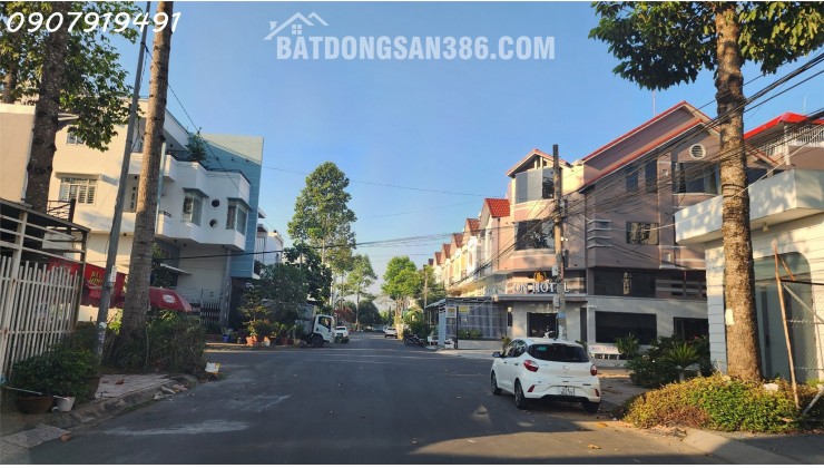 Cho Thuê Nhà Mặt Phố 3 Tầng Đường Số 10, KDC Nông Thổ Sản Cái Răng, Cần Thơ - Diện Tích 84m2, 3 Phòng Ngủ, Giá Hời Chỉ 8 Triệu!