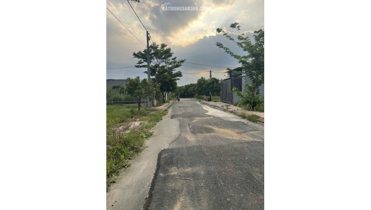 Bán lô đất gần chợ Trà Cổ - giá 1,35 tỷ 165m2, xã Bình Minh, Đồng Nai