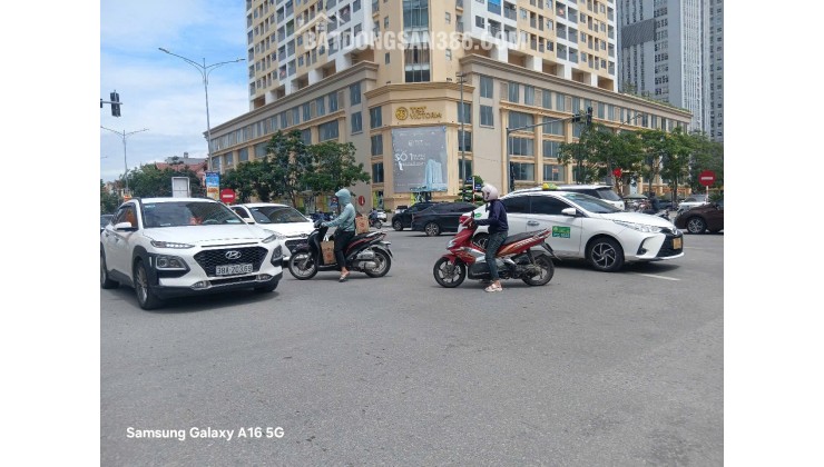SIÊU PHẨM LÔ GÓC 3 MẶT ĐƯỜNG KINH DOANH NGAY TTTP VINH CÓ 102. LH:0362367607, 0949604798.