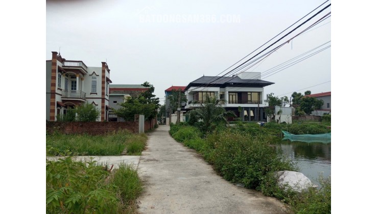 Bán đất Thuận thành, Bắc Ninh. 80m2 * mt 4,5m * 2,65 tỷ. ô tô thông, vào đất.