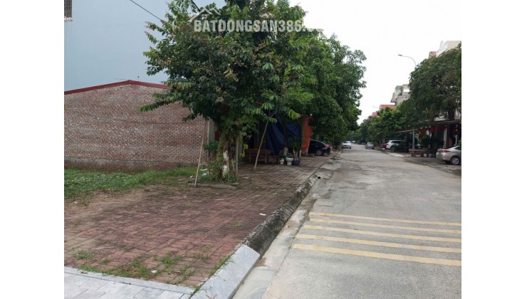 Bán đất Gia Bình, Bắc Ninh. 85m2 * mt 9m * 4,9 tỷ. ô trô tránh, lô góc, vỉa hè 5m.