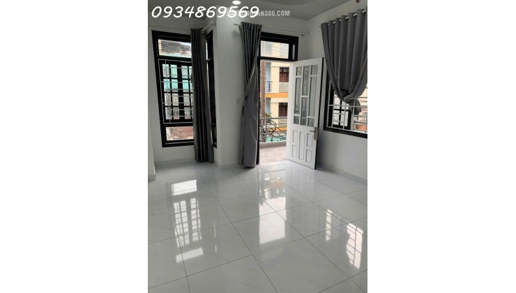 MẶT TIỀN KINH DOANH CỰC VÍP - LÔ GÓC - GẦN CHỢ TRẦN VĂN QUANG - VỪA CHO THUÊ VỪA KHAI THÁC CHDV.
