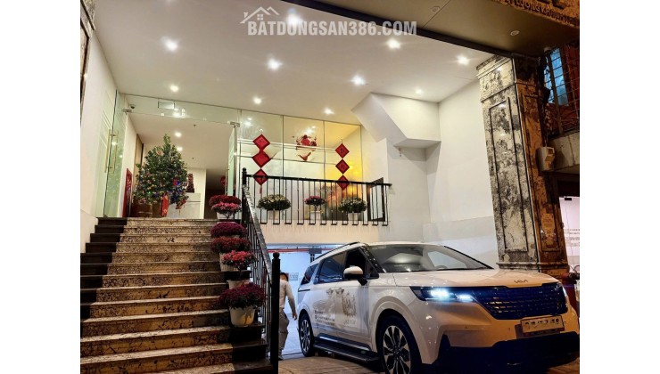Hiếm bán tòa nhà mặt phố Bà Triệu, Hàng Bài, Hoàn Kiếm DT 75m2, 8 tầng thang máy, có hầm, KD siêu đỉnh cao