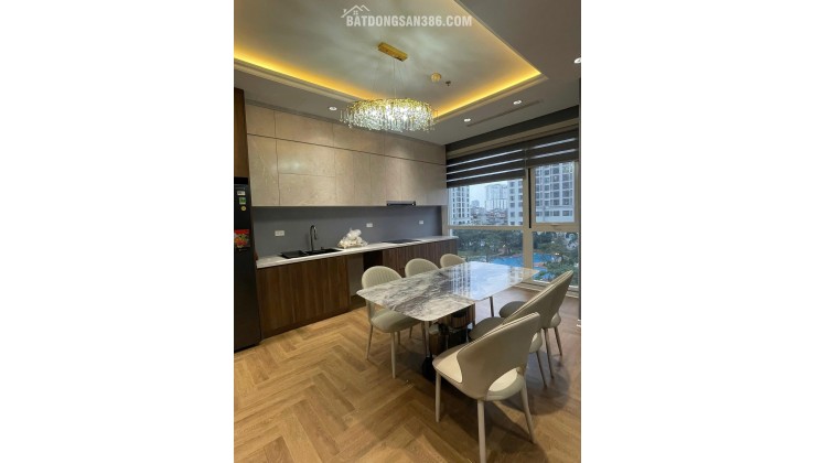 Bán Căn Hộ Cao Cấp Royal City R2 – 181m² – Tầng Thấp – 4PN – Ban Công Tây Nam – Đông Nam