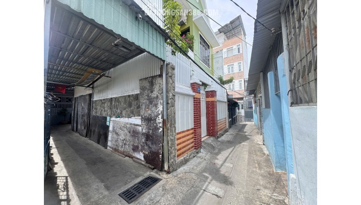 Căn nhà đẹp hẻm Thông Dã Tượng và Hoàng Diệu, cách Biển chỉ 300m.