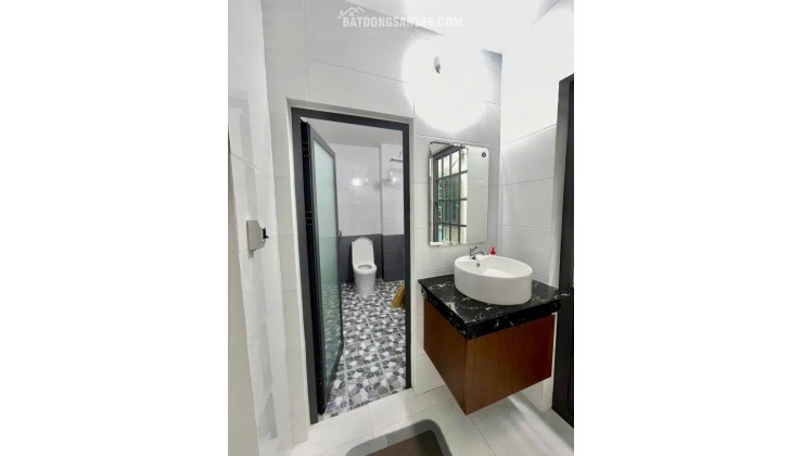 BĐS Dòng Tiền 4 tầng - Trung Tâm Thành Phố - Giá 4.8 tỷ - Dòng Tiền 18 tr/tháng - Đường Nguyễn Du - Hải Châu