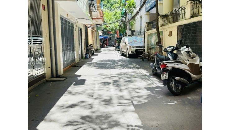 HOA HẬU THANH XUÂN- PHÂN LÔ 6 TẦNG CÒN MỚI ĐẸP- Ô TÔ ĐỖ CỬA- KINH DOANH TẤP NẬP- FULL NỘI THẤT