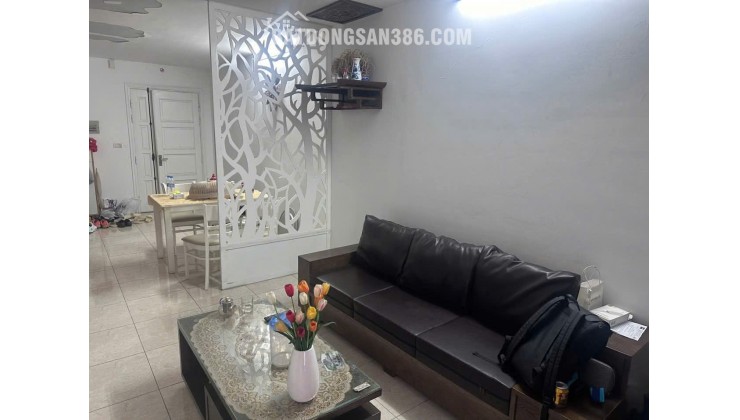 Tứ Hiệp plaza, phường Yên Sở 66m2, 2 ngủ, 2vs, 2 bc 3.75 tỉ