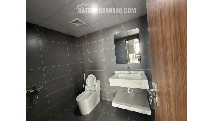 CĂN HỘ SIÊU ĐẸP TẠI PHỐ MINH KHAI 80M2 (2PN,2VS) SHCC CHỈ 6.5 TỶ. LH:0879418899