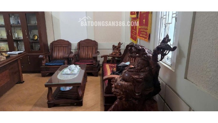Chuyển Đổi Tài Sản - Bán Gấp Toà Nhà 5 Tầng - Trục Đường Phan Đăng Lưu - Gần Núi Thành - Bệnh Viện Mặt - Giá Đầu Tư