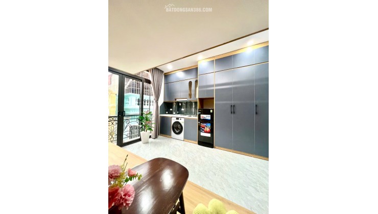 (Cực hiếm) Căn hộ Duplex 28m2 ngõ 147 Vũ Tông Phan - Máy giặt riêng - Cách phố 30m - Nhận xe điện