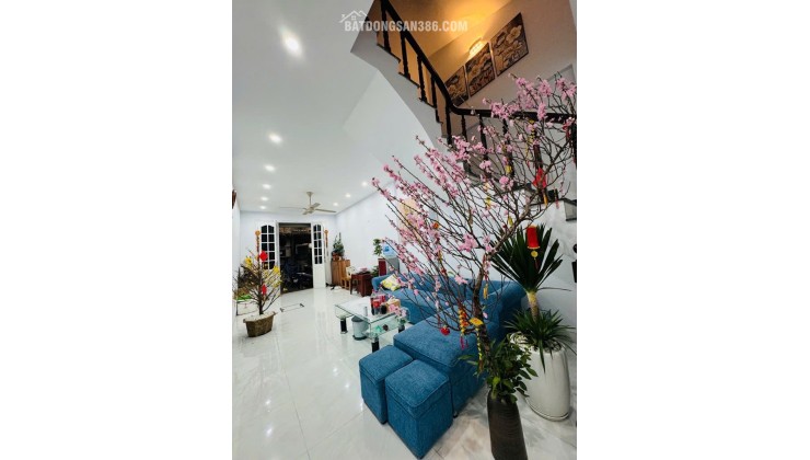 NHÀ ĐẸP PHẠM NGỌC THẠCH - TRUNG TÂM ĐỐNG ĐA - TIỆN ÍCH BẠT NGÀN - Ô TÔ ĐỖ CỬA