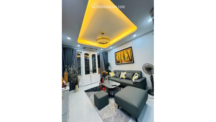 NHÀ ĐẸP PHẠM NGỌC THẠCH - TRUNG TÂM ĐỐNG ĐA - TIỆN ÍCH BẠT NGÀN - Ô TÔ ĐỖ CỬA