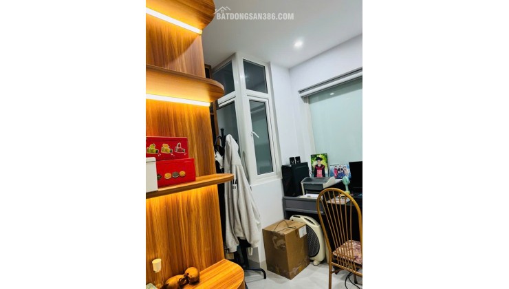 NHÀ ĐẸP PHẠM NGỌC THẠCH - TRUNG TÂM ĐỐNG ĐA - TIỆN ÍCH BẠT NGÀN - Ô TÔ ĐỖ CỬA