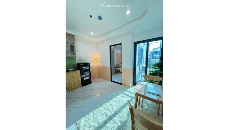 (Cực Hot) Căn hộ 1N1K cao cấp 35m2 ở 141 Quan Nhân - Máy giặt riêng - Ở được 4 người - Nhận xe điện