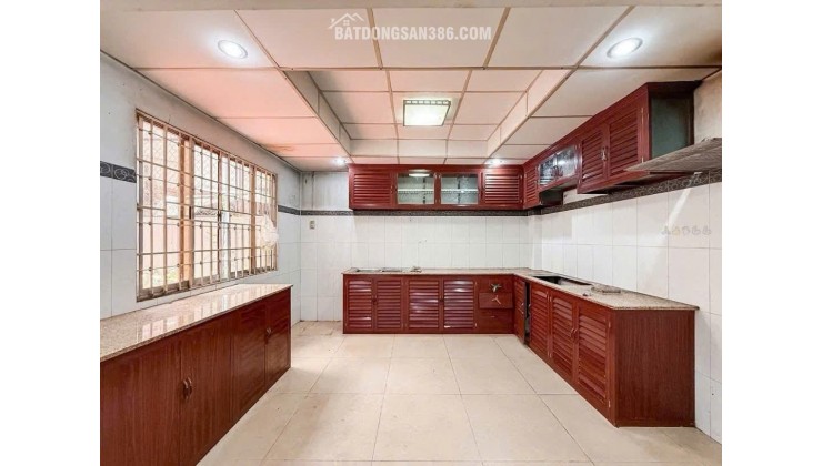 Phú Nhuận - Nhà 3 tầng 76m2 (4x19) - 6 phòng ngủ - Hẻm rộng - Nhỉnh 8 t.ỷ