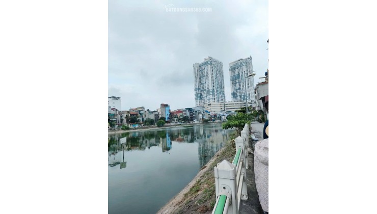 Bán nhà 3 tầng, mặt view hồ Tai Trâu, Ngọc Lâm, kinh doanh, dòng tiền