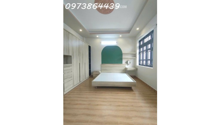  NHÀ PHỐ 3 TẦNG BTCT – NGANG 5M HIẾM – HXH THÔNG - GẦN TRƯỜNG ĐH GTVT  – QUẬN 12 – 65m² – CHỈ 5 TỶ 