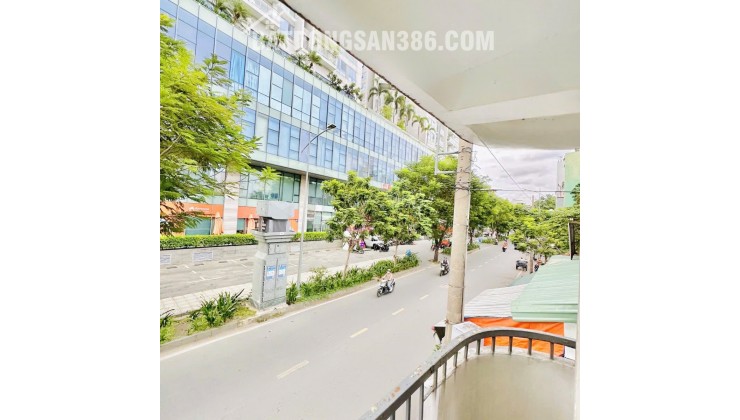 8 Tỷ nhỉnh: MẶT TIỀN Quận 10 cư xá Đồng Tiến, căn góc 2 mặt tiền 3 tầng, thu nhập 1Ty3. 0933910039