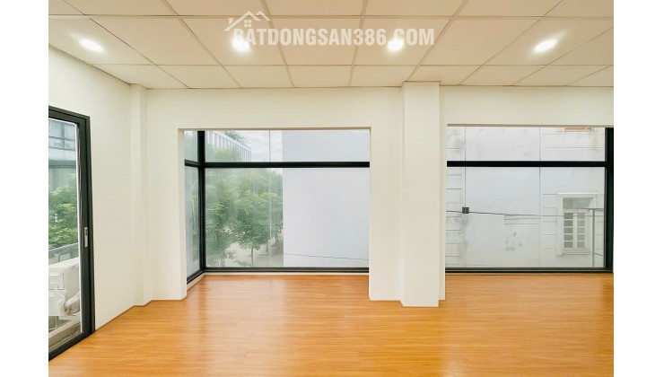 8 Tỷ nhỉnh: MẶT TIỀN Quận 10 cư xá Đồng Tiến, căn góc 2 mặt tiền 3 tầng, thu nhập 1Ty3. 0933910039