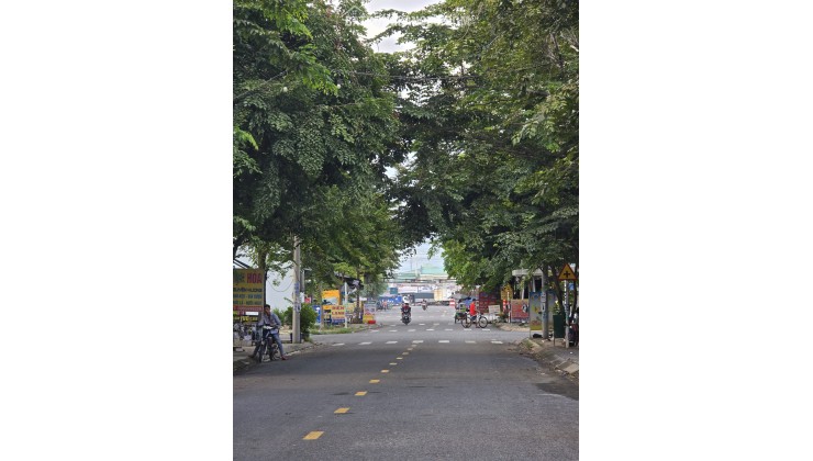 SIÊU PHẨM 80M2 - ĐẤT CHÍNH CHỦ - ĐỐI DIỆN KCN XUYÊN Á - Ở CỰC SƯỚNG - KINH DOANH ĐỈNH