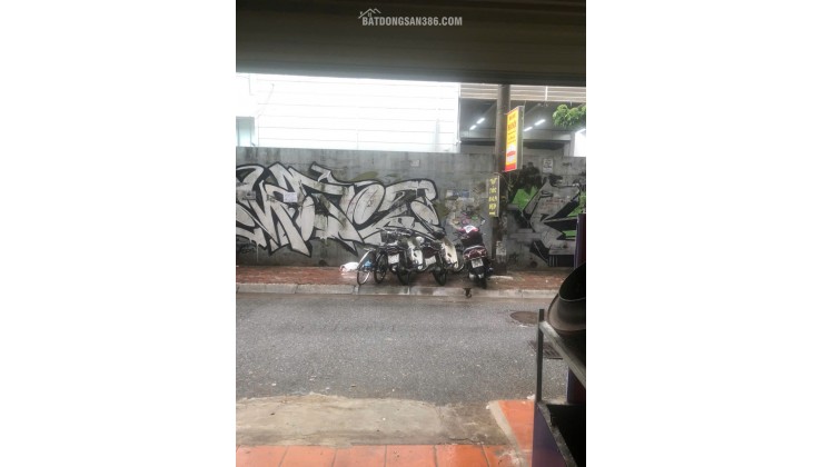 Cần cho thuê  ghép bán hàng ăn sáng và ăn trưa số 7 Khương Thượng Đống Đa Hà Nội
