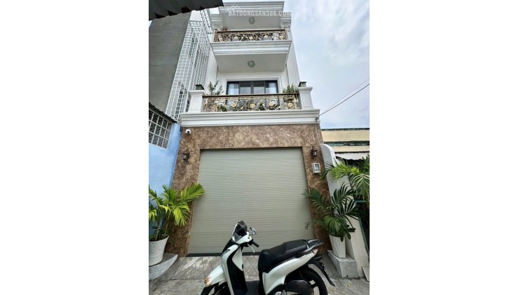 Bán nhà hẻm xe hơi 1 sẹc Huỳnh Tấn Phát Quận 7 – sát Phú Mỹ Hưng