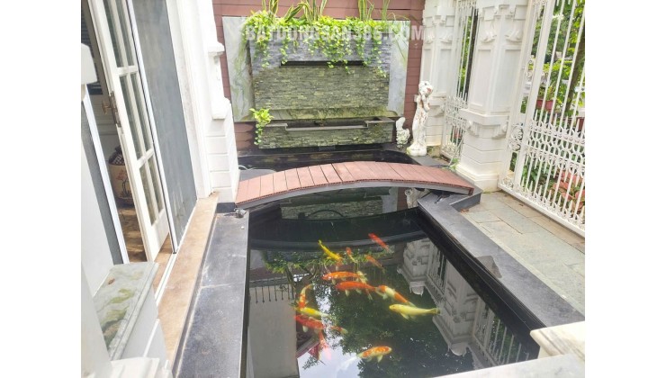 BÁN SIÊU BIỆT THỰ NGHỈ DƯỠNG – ĐẲNG CẤP THƯỢNG LƯU – VIEW CÔNG VIÊN – SÂN VƯỜN, BỂ CÁ KOI, THANG MÁY XỊN

 Biệt thự Việt Hưng  241m² (XD 106m²)