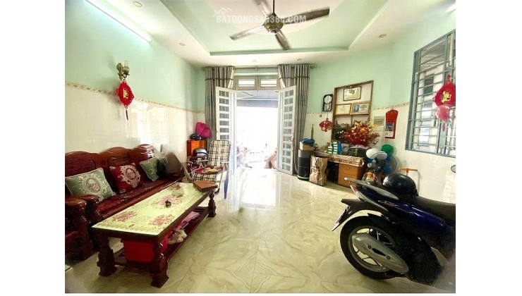 VỊ TRÍ VÀNG - OTO CẤT VÀO NHÀ - GÒ DẦU ,TÂN PHÚ - NGANG RỘNG 5,3M - SỔ HỒNG CHÍNH CHỦ, GIÁ CHỈ HƠN  8 TỶ
