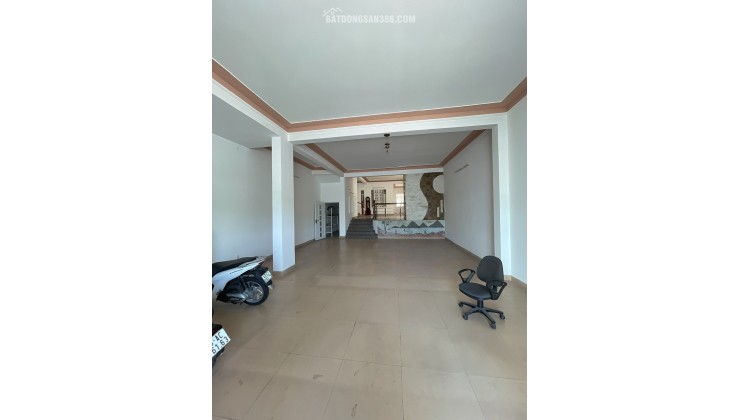 Cho thuê nhà đường 2/9 hải châu đà nẵng có thang máy ngang 7 dt 175m2 giá tốt
