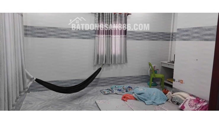 BÁN NHÀ ĐẤT TẠI PHƯỜNG THANH ĐỨC TỈNH VĨNH LONG. 5X15. GIÁ 1.150.000.000. LH:0972722110.