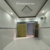 Bán nhà Hồng Lạc, ngay Lạc Long Quân, trung tâm Tân Bình, 24m2 - 2 tầng, chỉ hơn 2 tỷ.