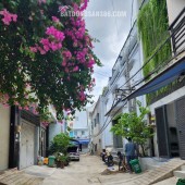 NHÀ ĐẸP DIỆN TÍCH TO - HẺM XE HƠI