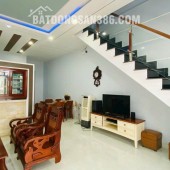 Nhà hẻm oto Cầu Dứa Phú Nông - phường Tây Nha Trang chỉ 3tỷ700tr