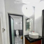 BĐS Dòng Tiền 4 tầng - Trung Tâm Thành Phố - Giá 4.8 tỷ - Dòng Tiền 18 tr/tháng - Đường Nguyễn Du - Hải Châu