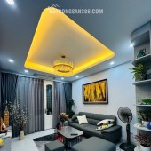 NHÀ ĐẸP PHẠM NGỌC THẠCH - TRUNG TÂM ĐỐNG ĐA - TIỆN ÍCH BẠT NGÀN - Ô TÔ ĐỖ CỬA