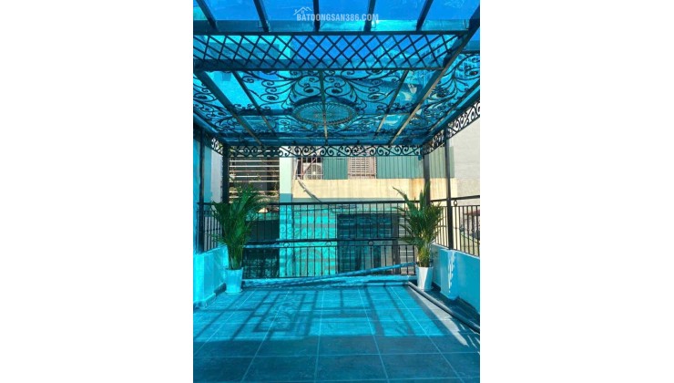 Bán nhà Kim Ngưu, quận Hai Bà Trưng 45m, nhà đẹp công năng đầy đủ, ngõ rộng, thông, gần phố