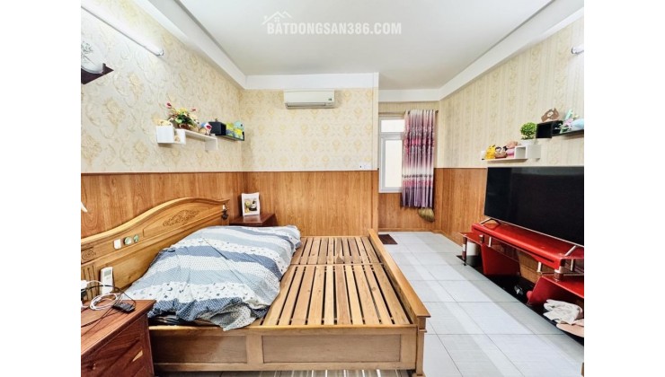 Bán nhà Hồ Văn Huê, Phú Nhuận: 86m2, 4 tầng, 4PN, sổ đỏ chính chủ, giá chỉ 15.5 tỷ - Cơ hội an cư lạc nghiệp tại vị trí vàng!