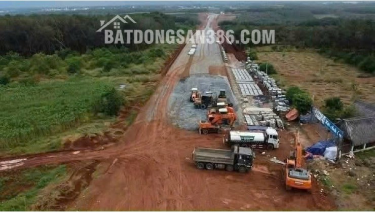 Chỉ còn 1 lô đất lớn 1000m², mặt tiền 25m ngay trục Xuyên Tâm – Đồng Phú, giá chỉ 250 triệu