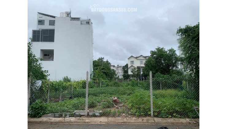 LÔ ĐẤT 180M2 NGANG 10M  NỞ  HẬU, VIEW  SÔNG, KHU  BIỆT  THỰ VIP Q2, CẠNH LAKE  VIEW NOVALAND