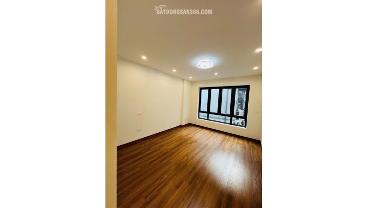 Chính chủ bán nhà Lạc Long Quân – 75m², 5 tầng, ngõ thoáng, giá hấp dẫn
